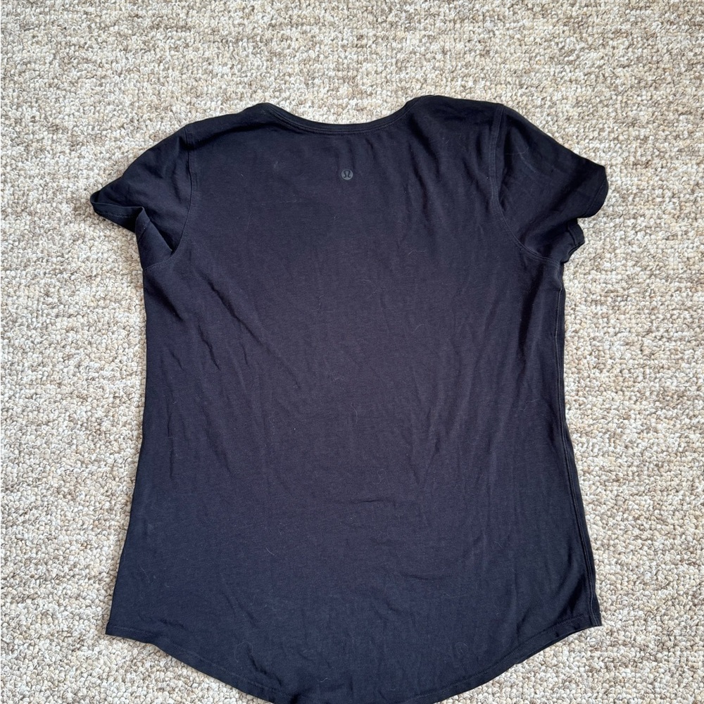 lululemon athletica love Crewneck Black Short Sleeve Top - Picture 3 of 3